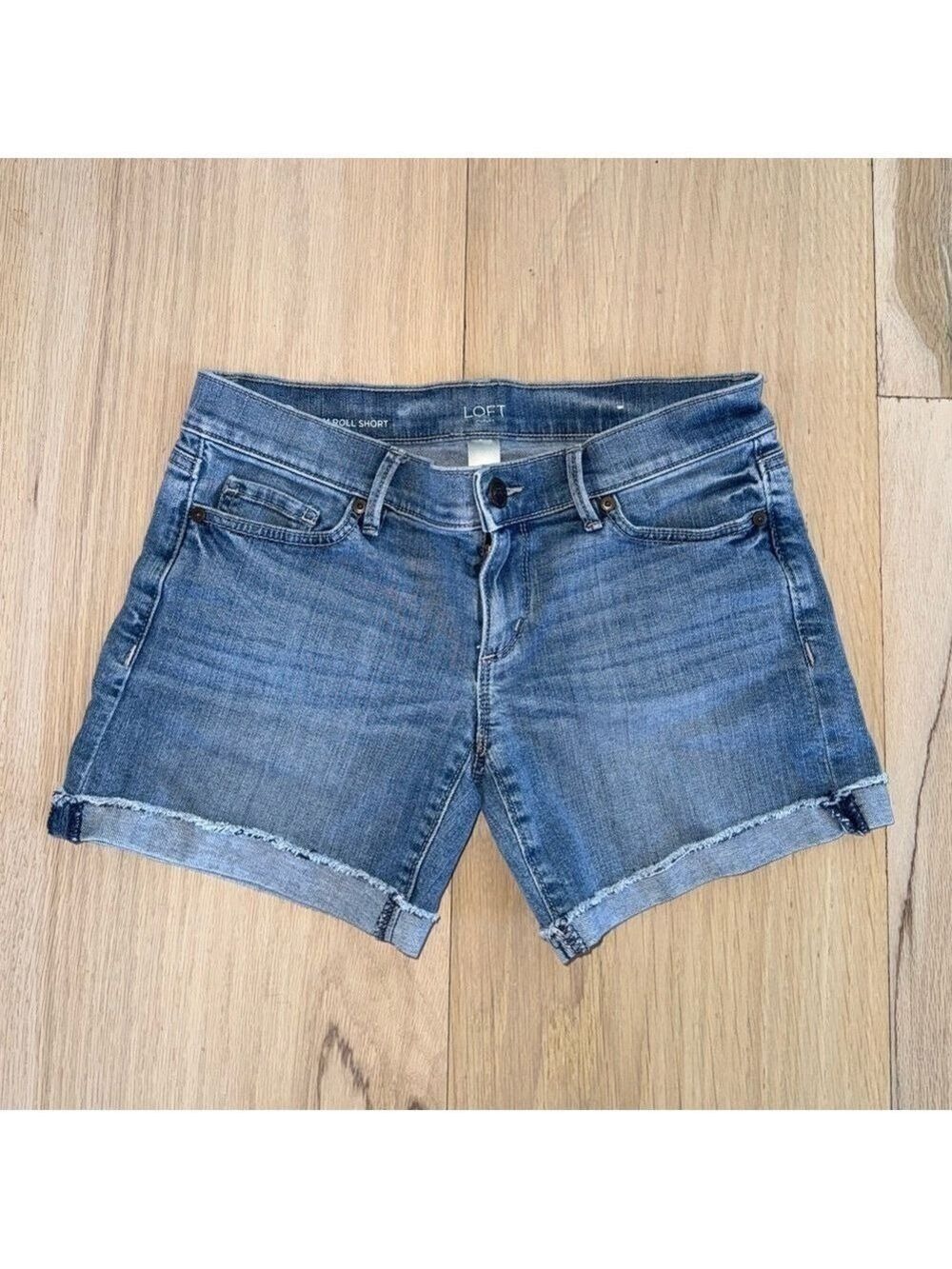 LOFT Jean Shorts Denim Roll Short Cuffed Light Wash Size 00
